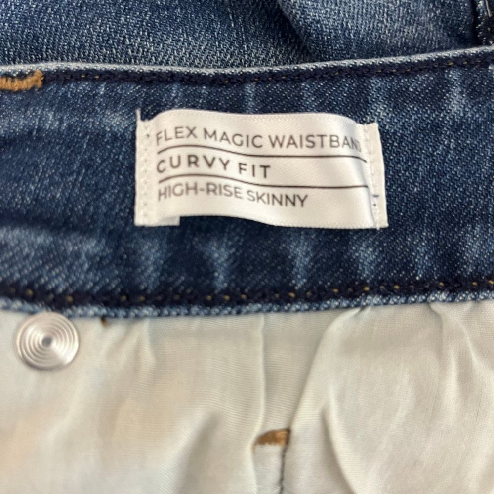 NWOT Lane Bryant High Rise Skinny Curvy Fit Distressed Jeans Size 22 Dark Wash - Picture 10 of 11